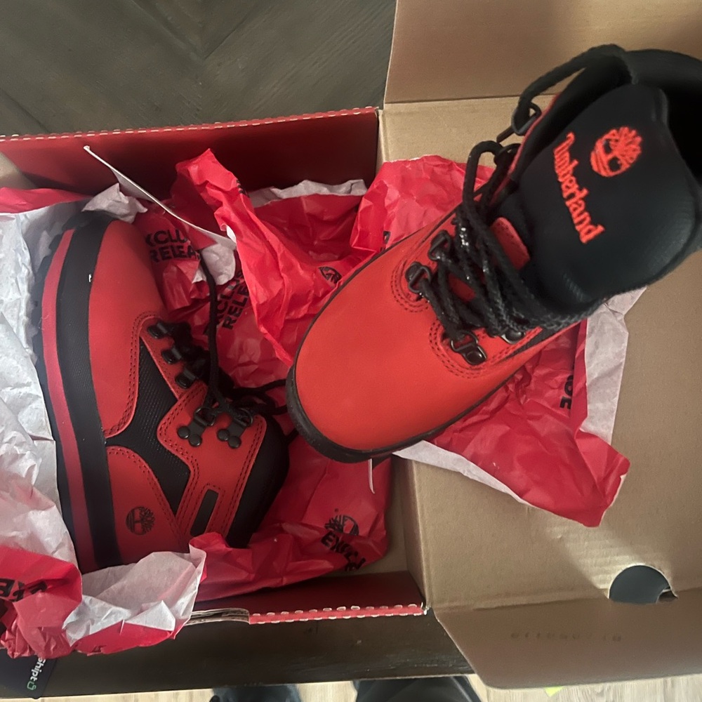 Timberland hiking boots for kids